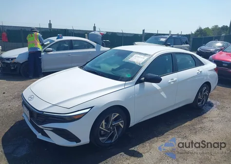 2025 Hyundai Elantra Sel Sport из США, поврежденный, VIN KMHLM4DG8SU933085